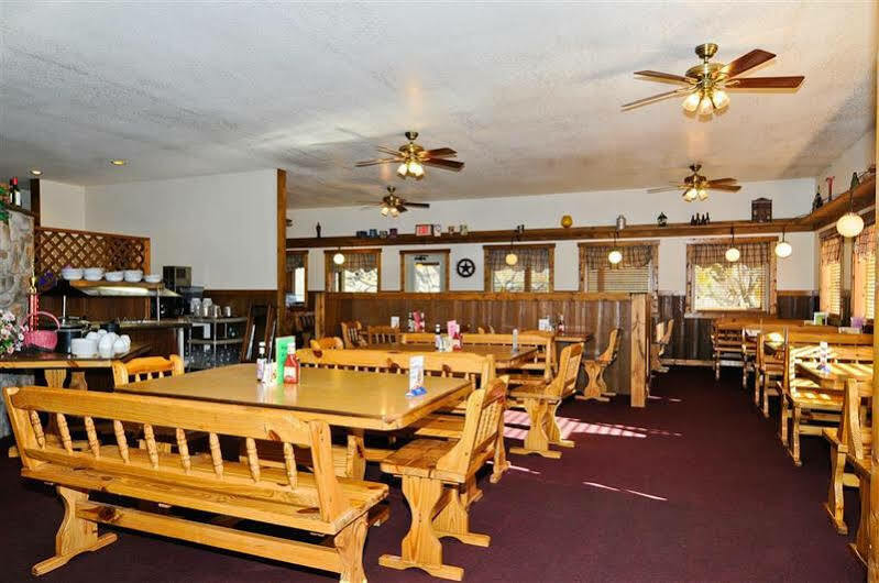 Surestay Plus Hotel By Best Western Berkeley Springs Exterior photo